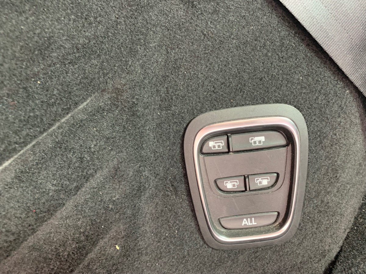 RENAULT Grand Scenic 160 | INITIALE PARIS | 7 places | Toit Panoramique | Caméra recul | PHARES LED