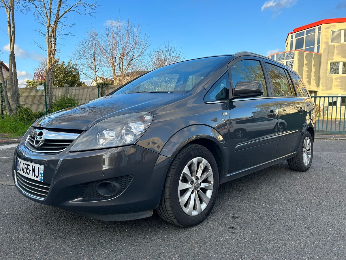 Opel Zafira 1.7 CDTI 125 CV 1er main 7 places 4XCBLeux