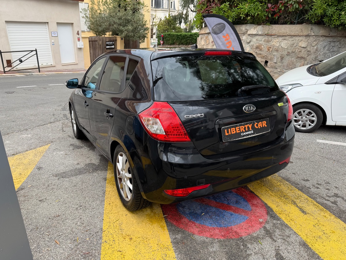 Kia Ceed 1.6 CRDI 115 CV / Clim / Jantes / Phase 2