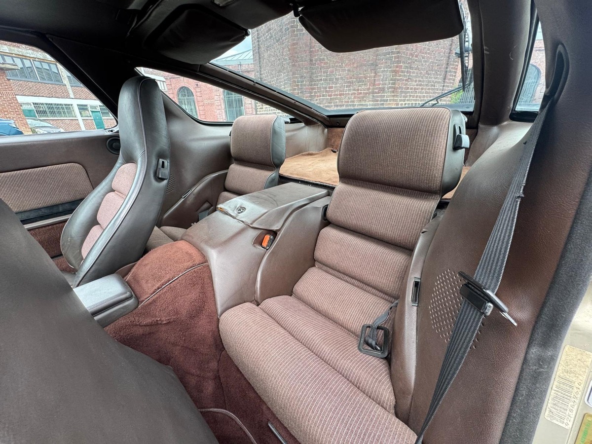Porsche 928 S3 5.0 32soupapes 288