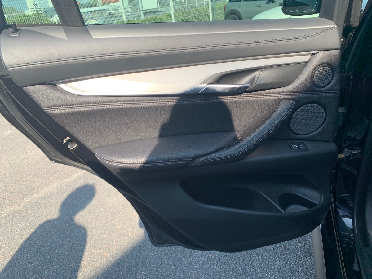 Bmw X6 380 | M | Toit ouvrant | Harman Kardon | Régulateur vitesse adaptatif | Attelage électrique