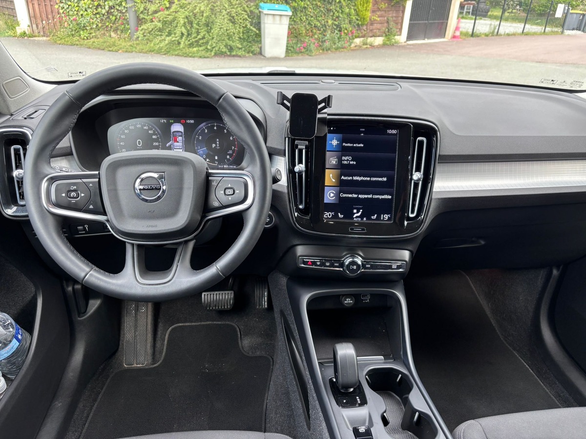 Volvo XC40 2.0 T6 HYBRID - TVA RECUPERABLE - Attelage électrique