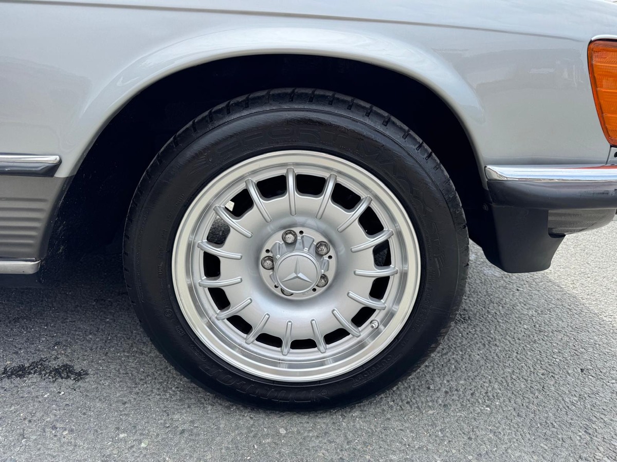 Mercedes-Benz SLC 350 V8 200cv boite manuelle