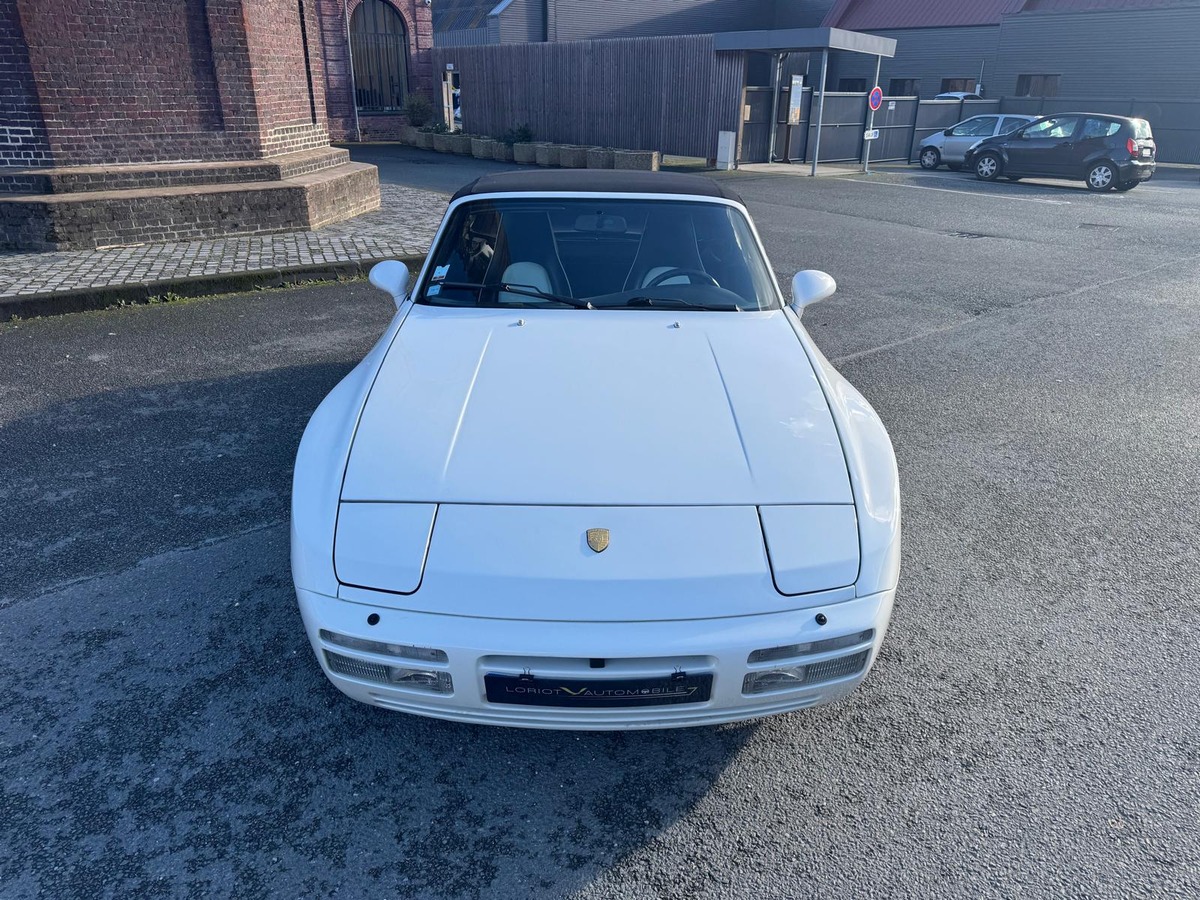 Porsche 944 TURBO CABRIOLET 2.5 250