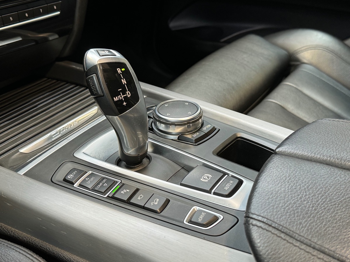 Bmw X5 (F15) 40E M SPORT XDRIVE 313CV PLUG IN HYBRID  TO/CAMERA/ ATTELAGE J