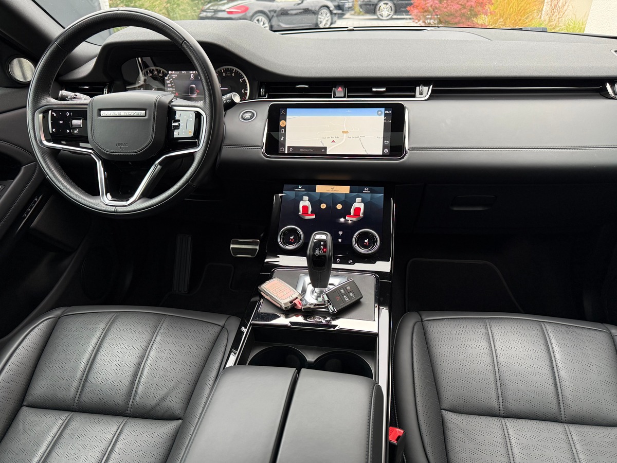 LAND ROVER EVOQUE P300E PHEV AWD R-DYNAMIC HSE / TVA / FRANCAIS / 1ERE MAIN / 18328 KMS