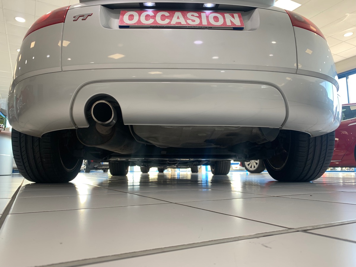 Audi TT 180 ch | Cuir | Radio | Distribution et Pompe à eau ok | Jantes Alu | Airbags