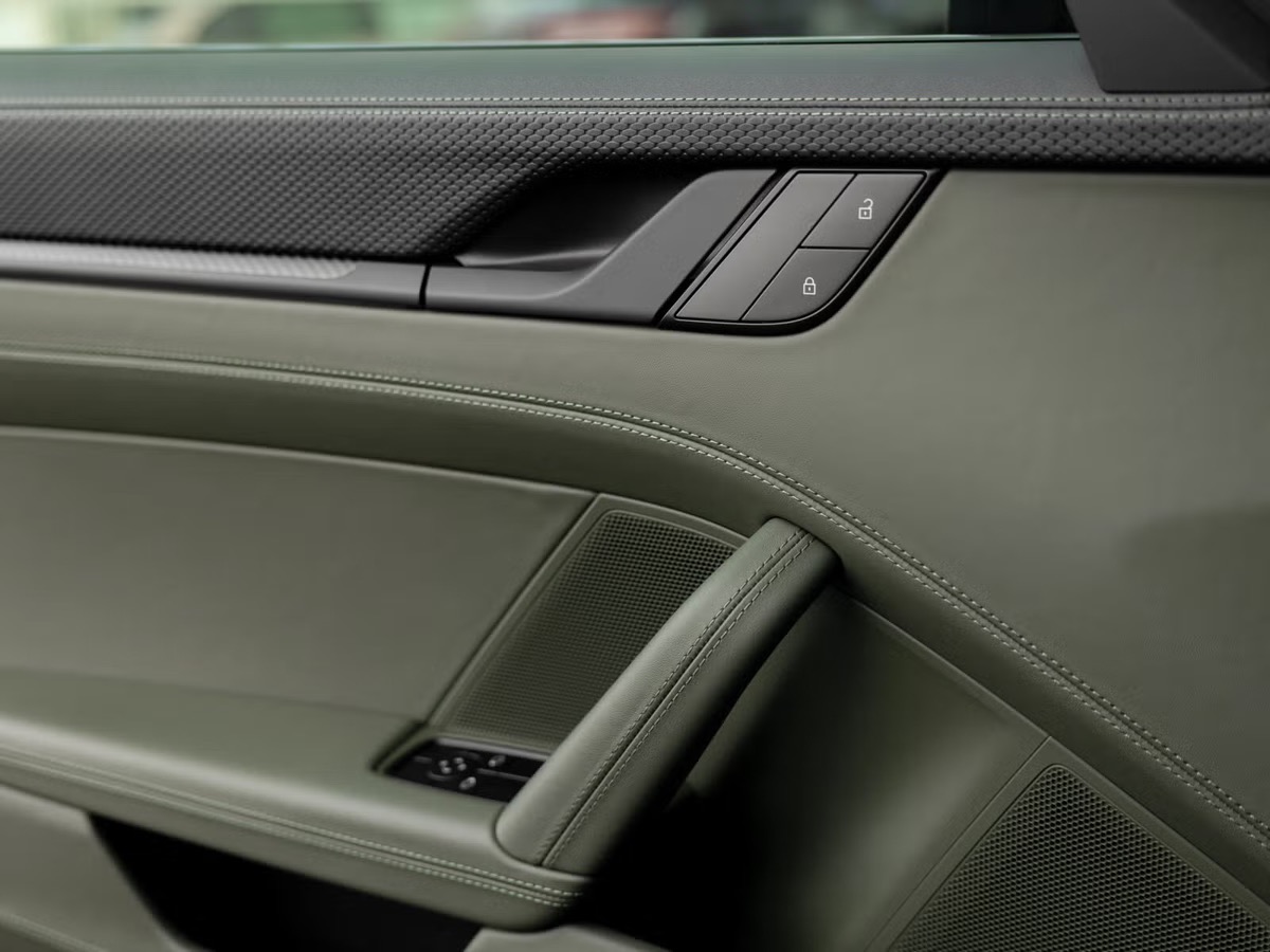 Porsche 911 GT3 Touring Pack 992.2 MALUS INCLUS