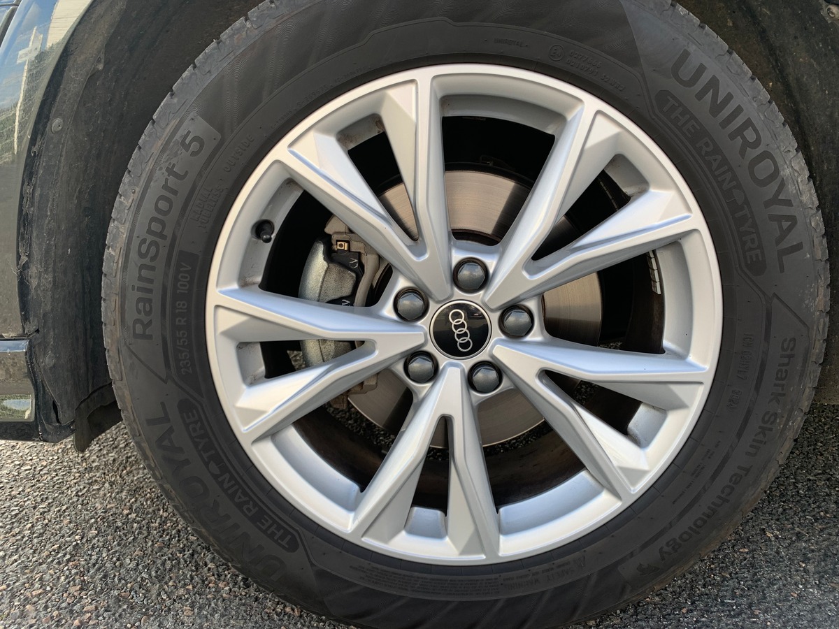 Audi Q3 Sportback 150 ch | S-Line | Caméra de recul | Apple car Play | Coffre assisté électriquement