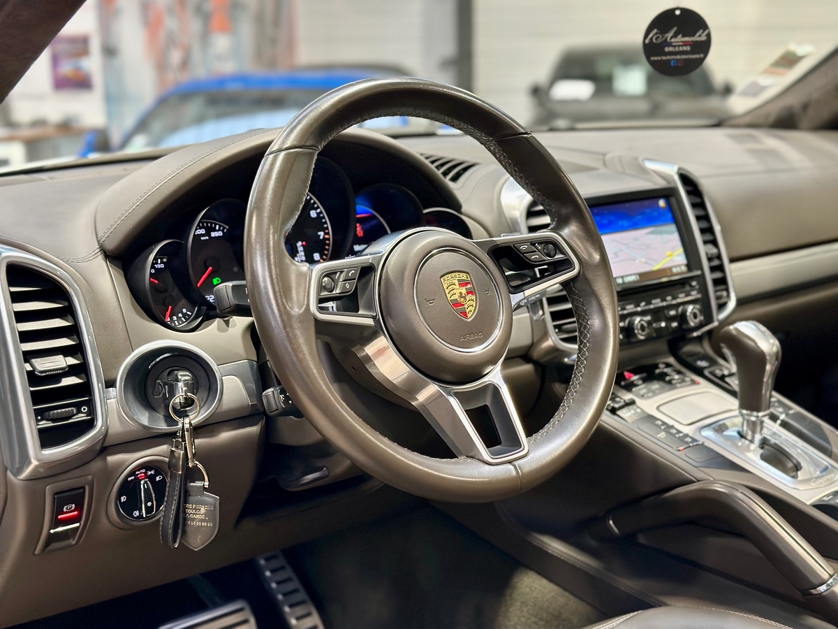 Porsche Cayenne II (2) GTS 3.6 440 Tiptronic 8 Français i