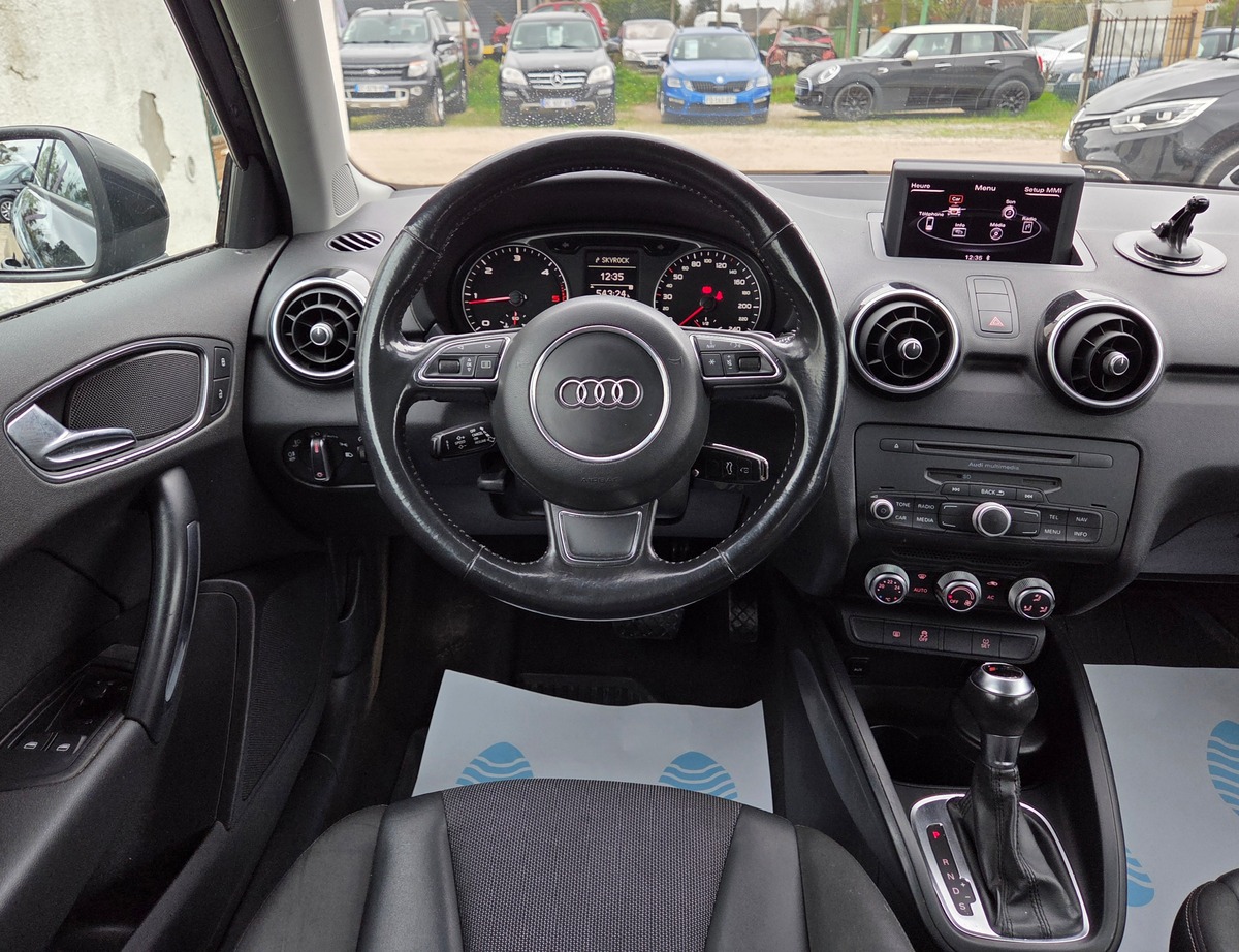 Audi A1 1.6  TDI 90 CV /BOITE AUTOMATIQUE