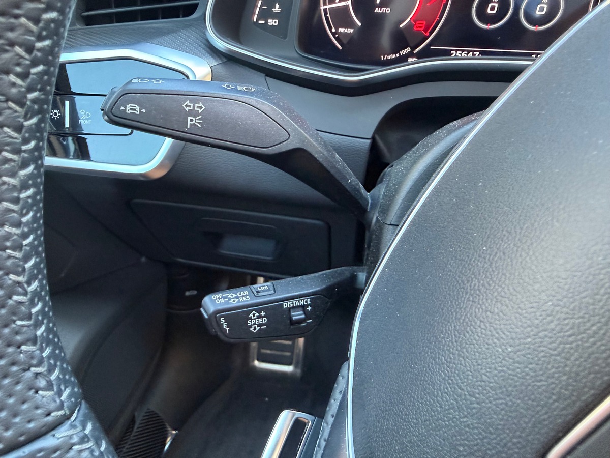 Audi RS6 Avant C8 4.0 V8 600ch FREIN CERAMIQUE / TOIT PANORAMIQUE / SIEGE AV CHAUFFANT VENTILE