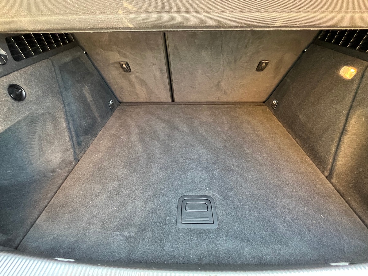 Audi Q3 phase 2 2.0 TDI 120 CH S LINE