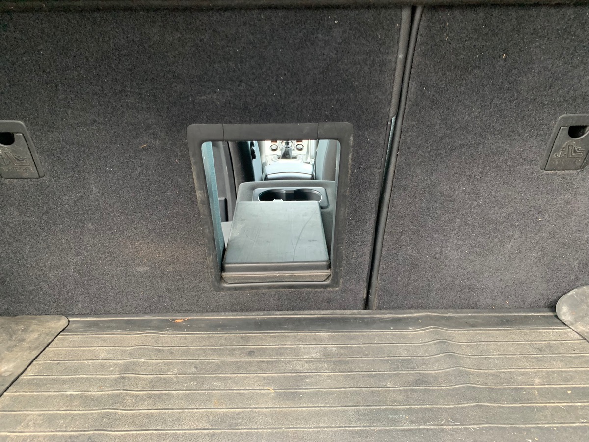 Peugeot 3008 115 ch | GPS | Bluetooth | Régulateur de vitesse | Sièges rang 2 rabattables à plat