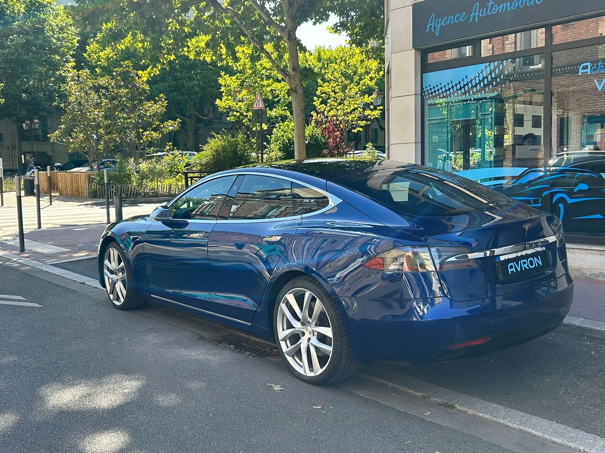 Tesla Model S DUAL MOTORS 612 CH 550 KMS AUTONOMIE FULL OPTIONS