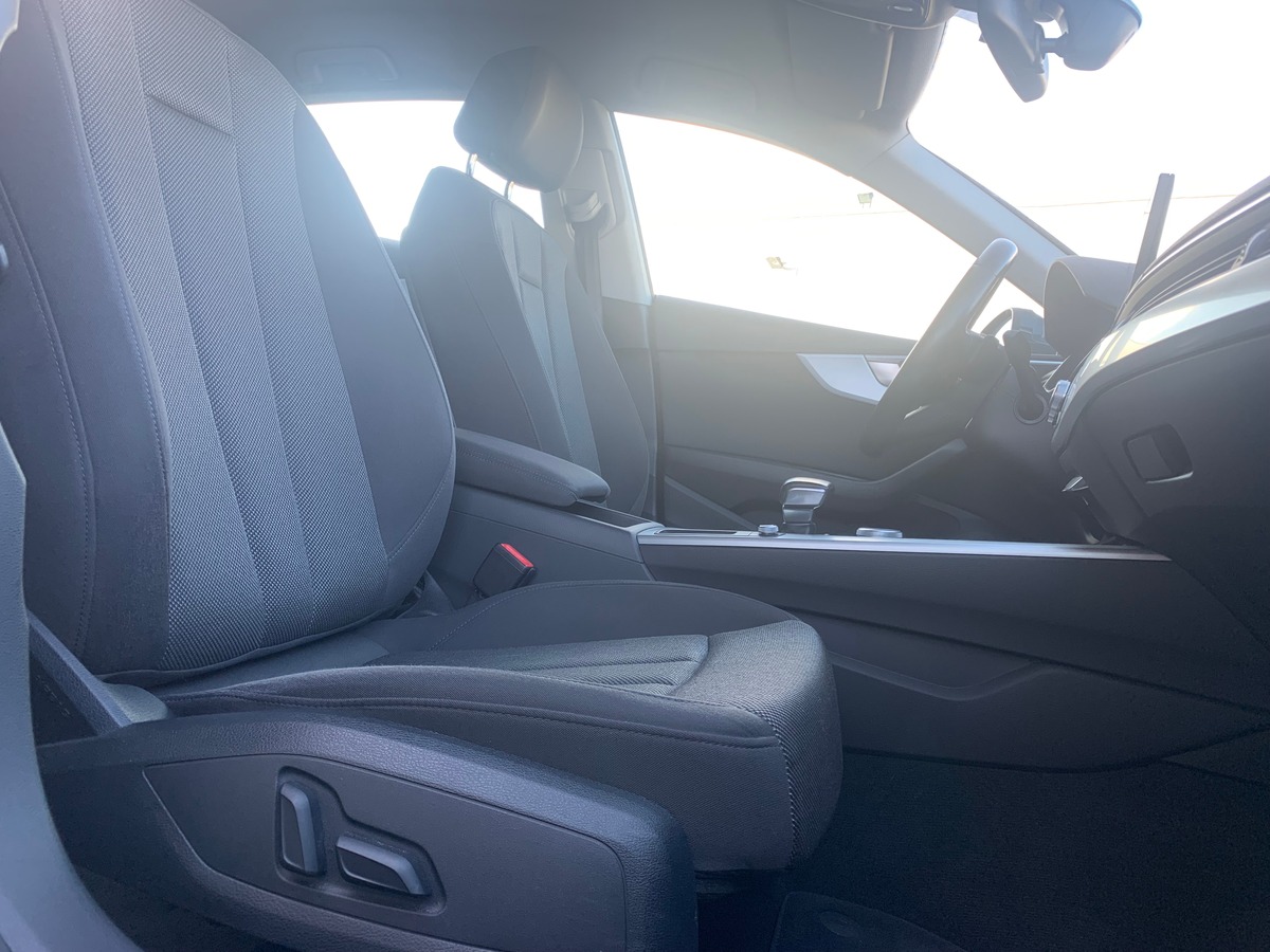 Audi A5 Sportback 190 ch | 2.0 40 | Business line | Régulateur vitesse | Radars avant arriére | GPS