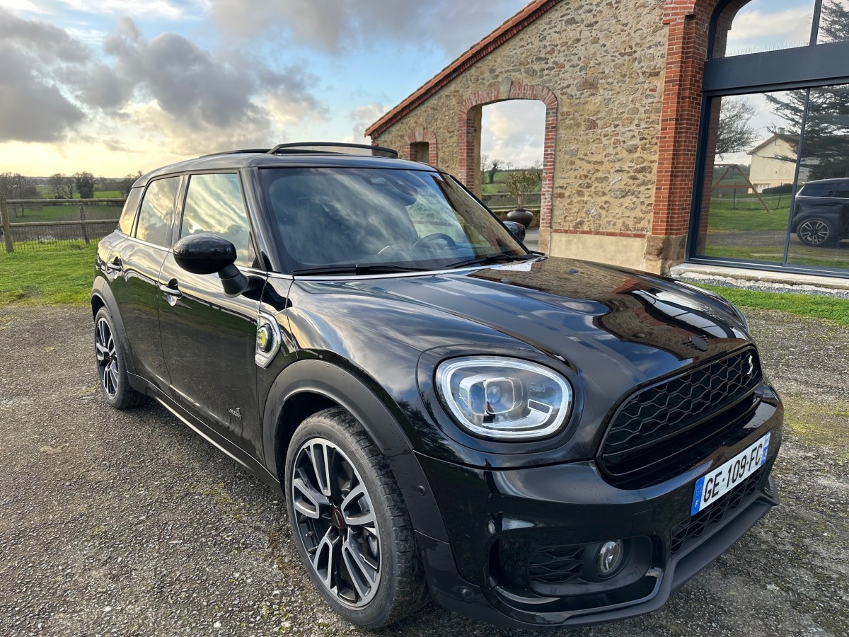 Mini Countryman 225 ch | SE ALL4 | John Cooper Works | Toit ouvrant électrique | Apple CarPlay