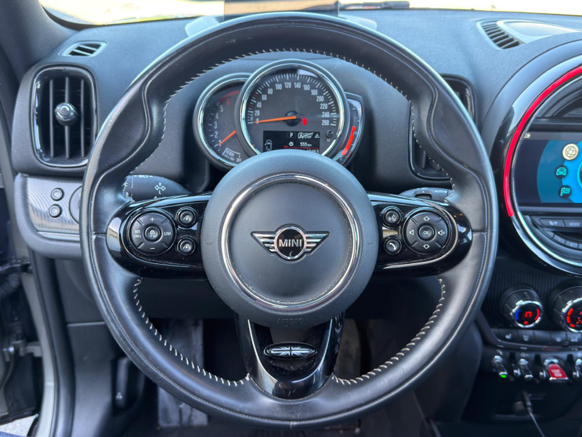 Mini Countryman SD Exquisite 190ch BVA All4 / CARPLAY / TOIT PANO / CAMERA / ACC / HARMAN KARDON