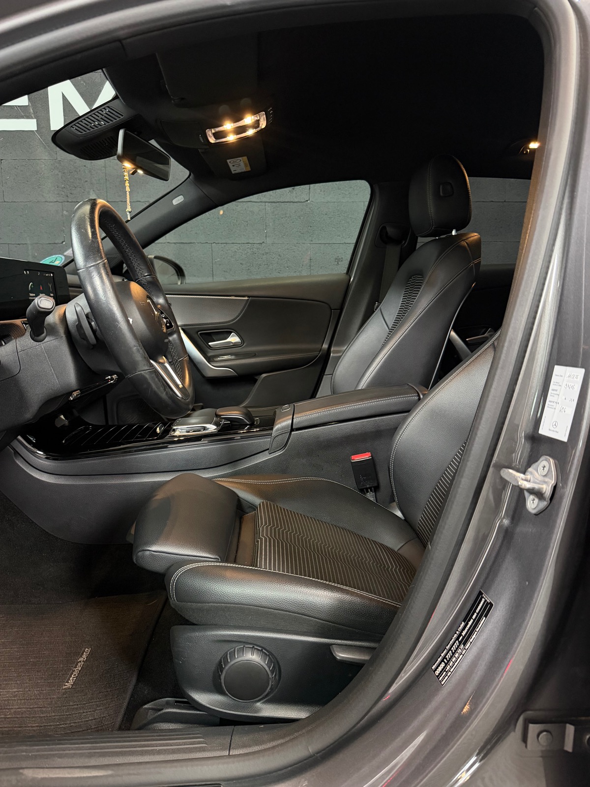 Mercedes-Benz Classe A 180 1.3 Ti 16V 7G-DCT 136 cv Boîte auto