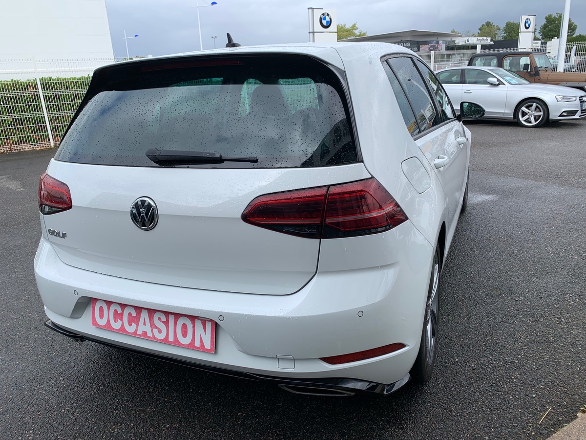 Volkswagen Golf VII 1.5 TSI 150 | Carat | Pack sport R-Line extérieur | Feux xénon | Caméra de Recul