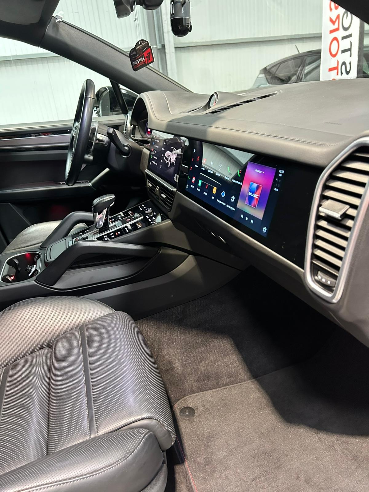 Porsche Cayenne Coupé E-Hybrid Platinum