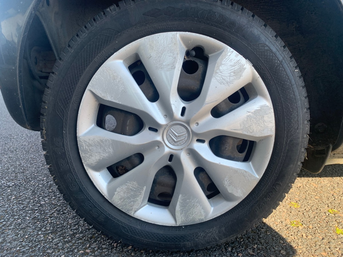 Citroën C1 68 chevaux | 1.0i | Confort | Premiére MAIN | 3 Portes | Direction assistée | Airbags