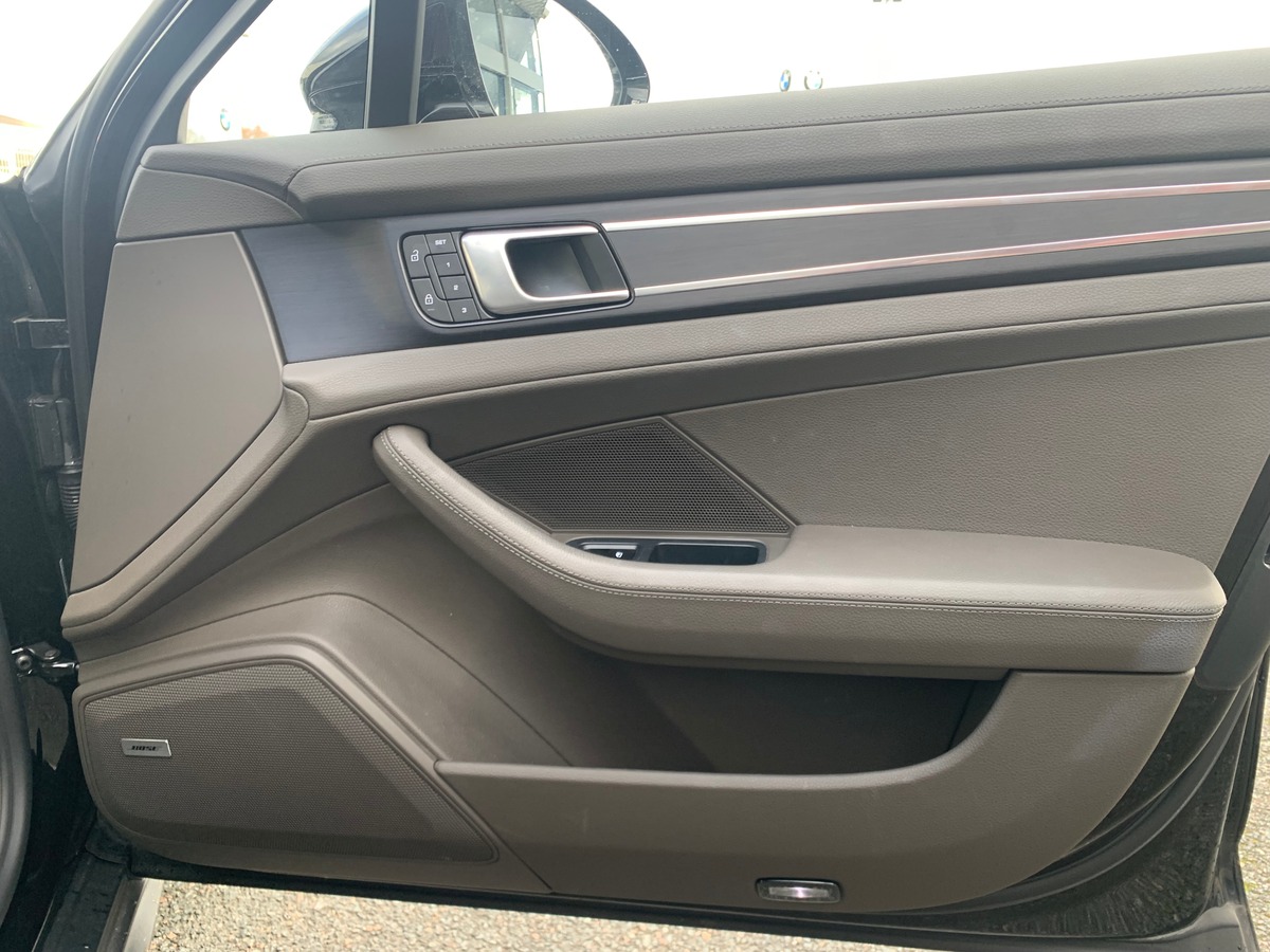 Porsche Panamera 465 ch | Platinium Edition | 4 E- Hybrid | TVA Récupérable | Jantes Sport Exclusive