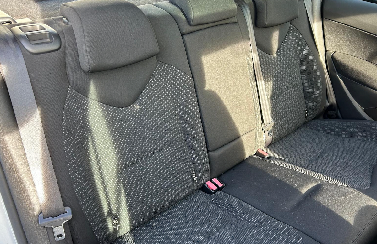 Peugeot 308 eHDI 1.6 (112 ch)