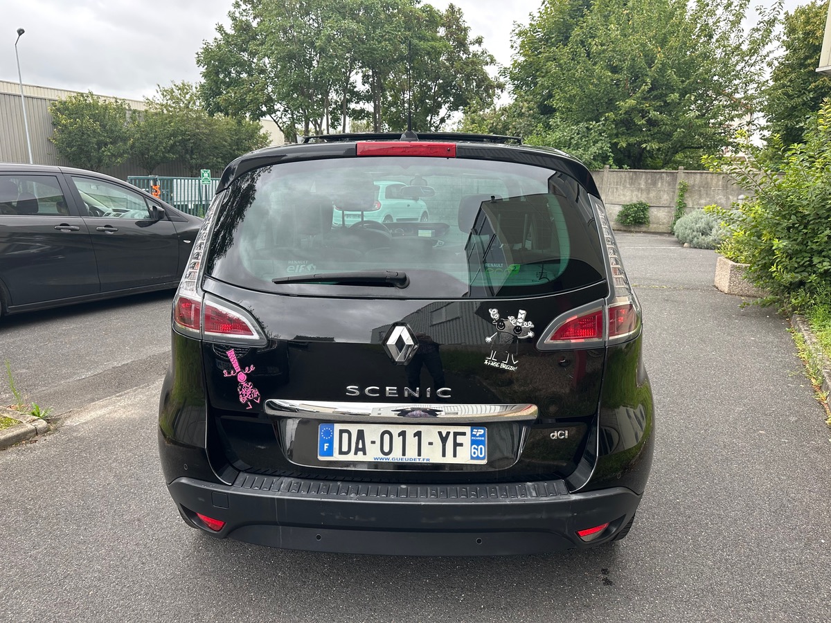 RENAULT Scenic 1.5 DCI 110 CV 1er main BOSES