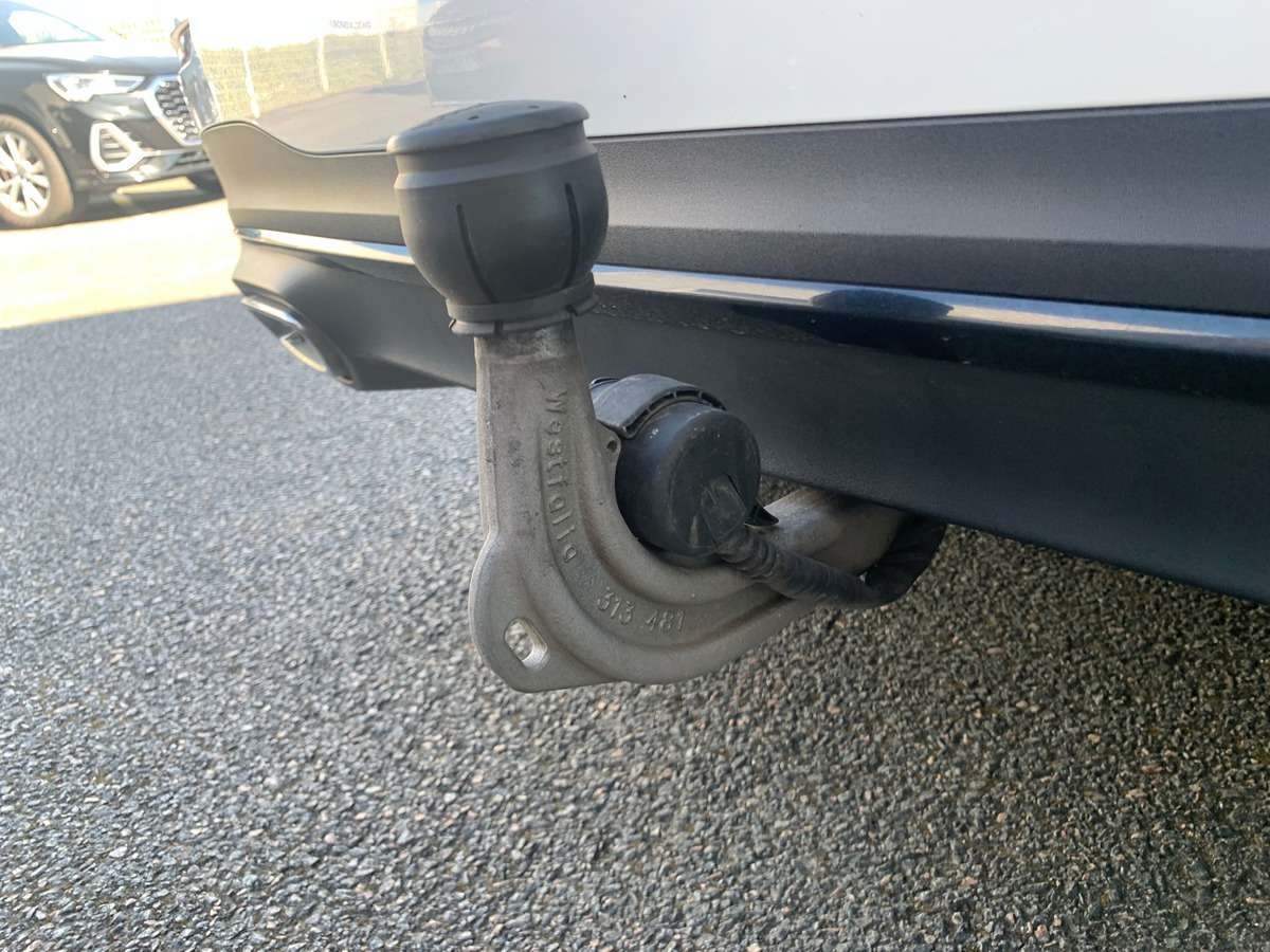 Mercedes-Benz Classe B 150 chevaux | Progressive Line | Siéges chauffants | Caméra recul | Attelage