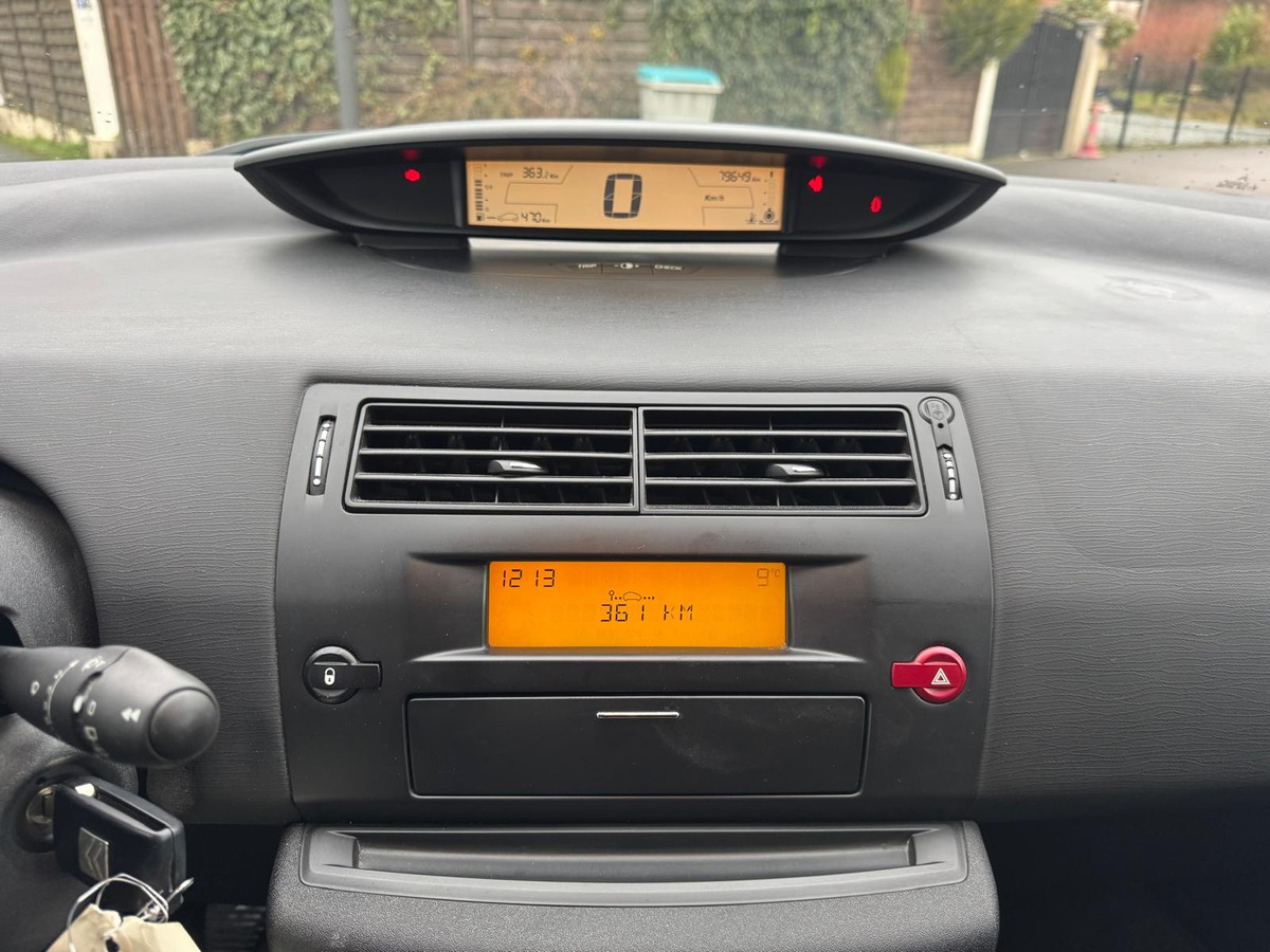 Citroën C4 1.4 Style - Révisée - Garantie