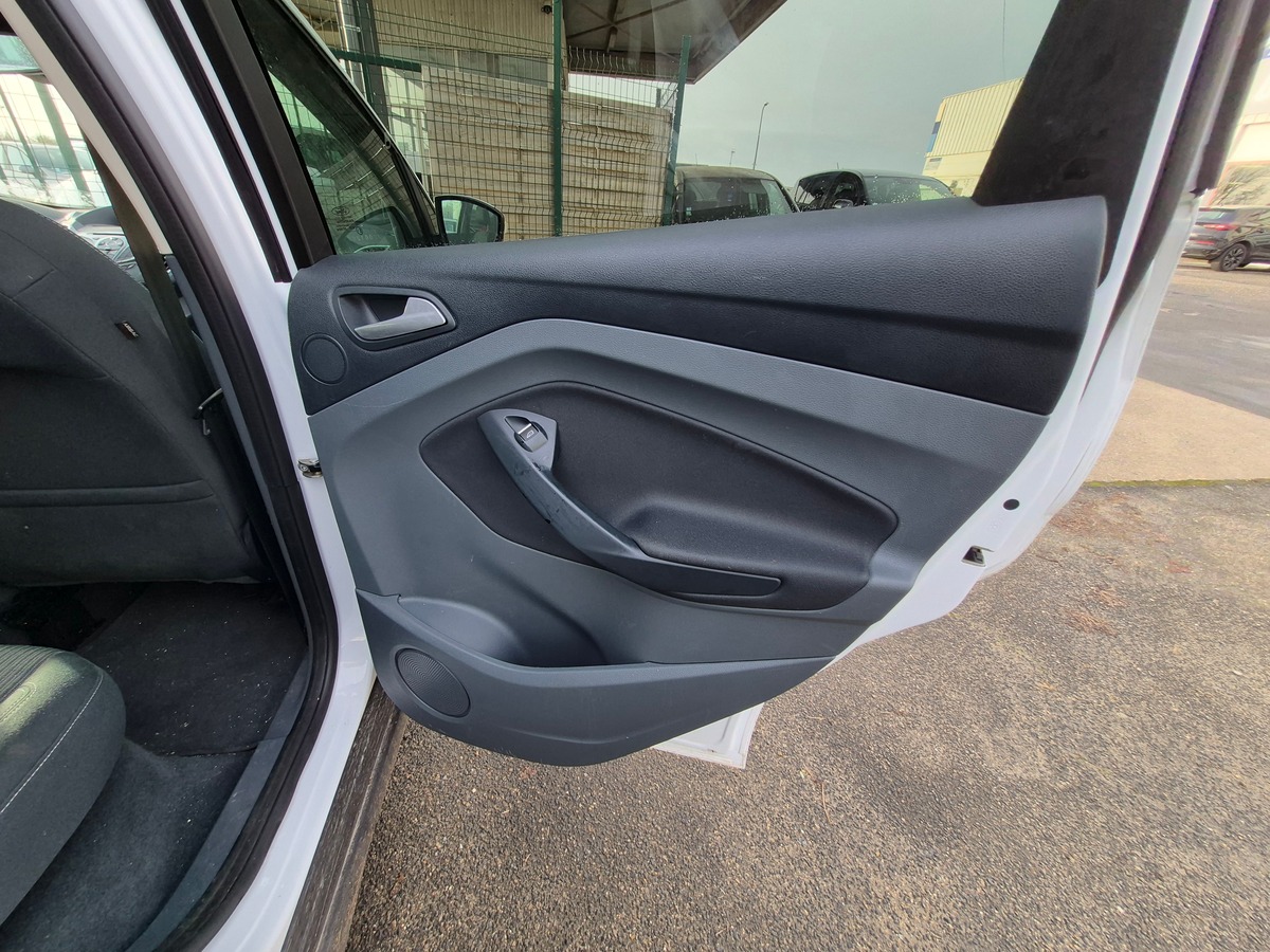 Ford C-max 1.0 ECOBOOST 125 TITANIUM