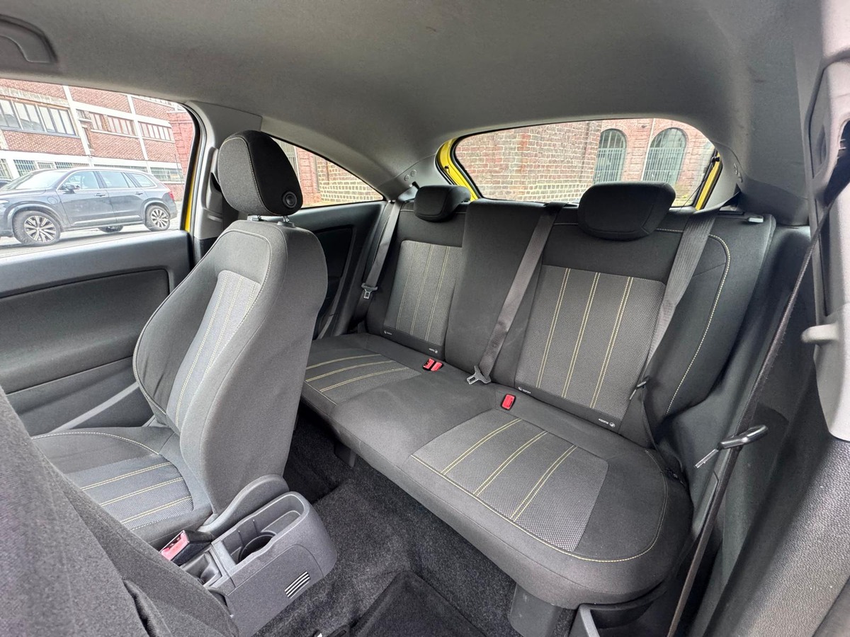 Opel Corsa 1.4 100 Color Edition-GARANTIE