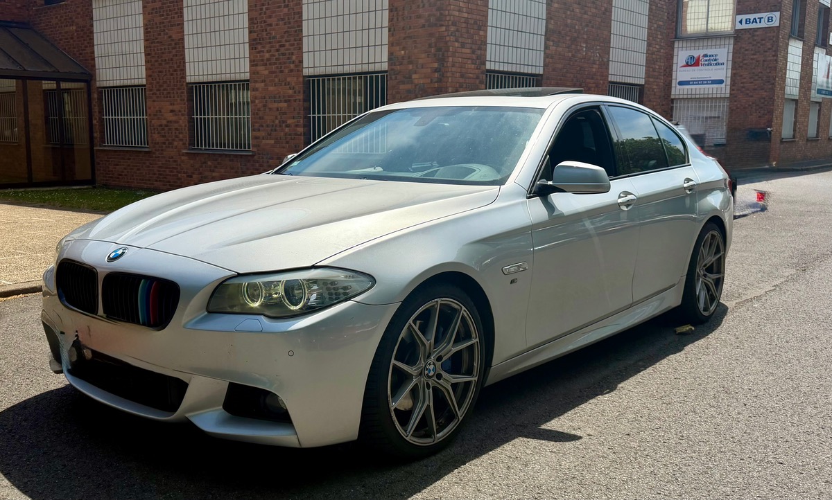 Bmw M550