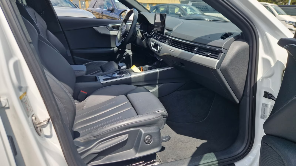 Audi A4 Allroad 40 TDI 204ch Avus quattro S tronic 7/Attelage/Cuir/Caméra360