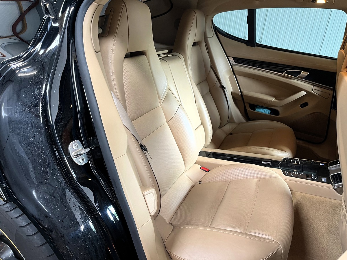 Porsche Panamera 4S 4.8 V8 400 PDK