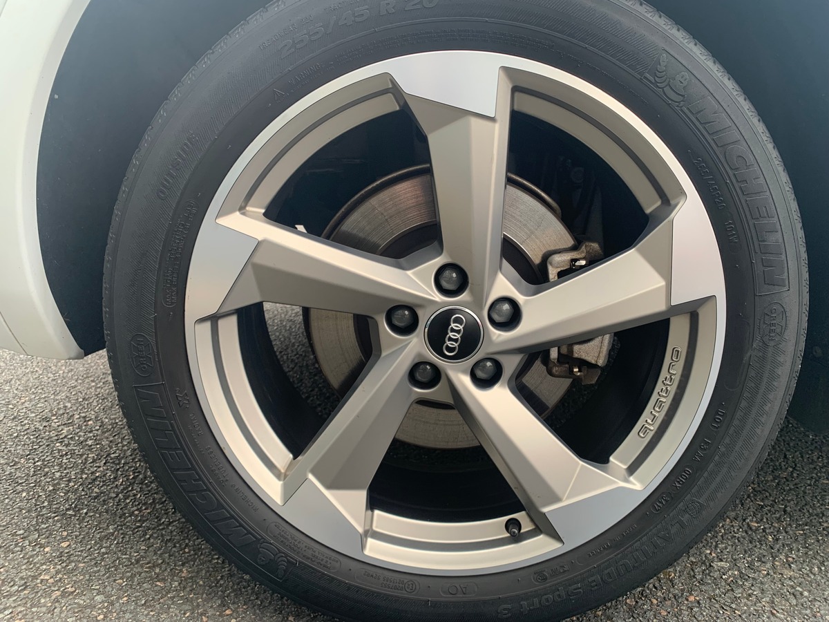 Audi Q5 Sportback 299 S-Line | Quattro | Apple car Play | Siéges chauffants | Caméra | Garantie AUDI