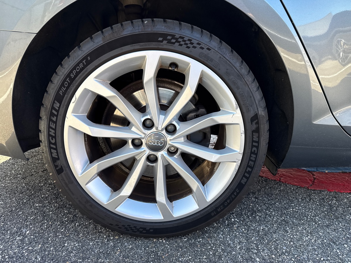 Audi A4 Avant 2.0 TDi S-Tronic7 190cv AMBITION LUXE, Toit ouvrant, Camera de recul