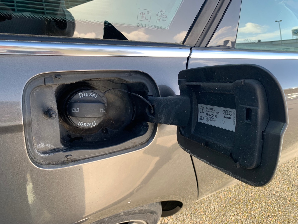 Audi A6 Avant 204 ch | V6 | Radar de stationnement avant arriére | Régulateur vitesse | GPS | Cuir