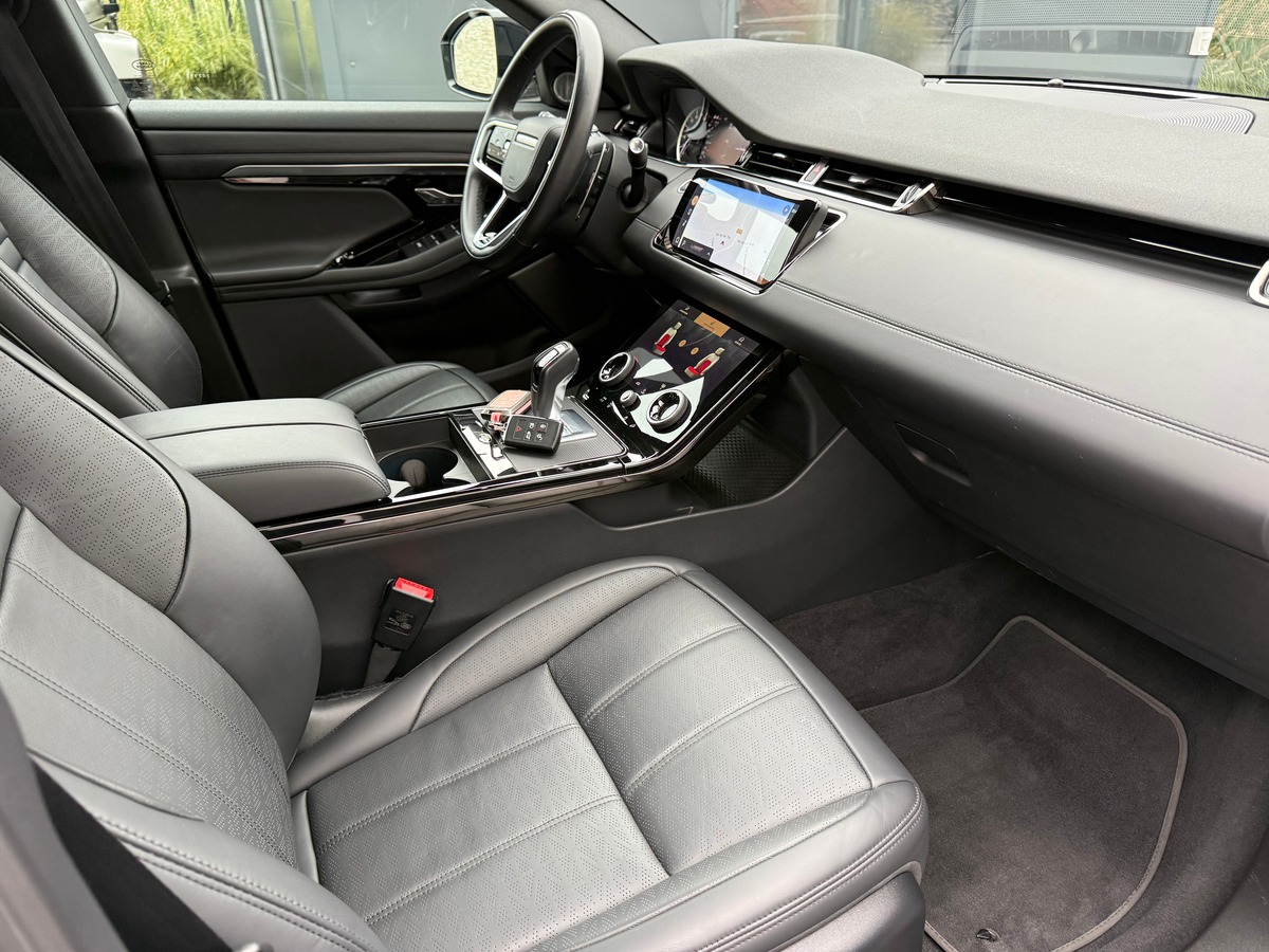 LAND ROVER EVOQUE P300E PHEV AWD R-DYNAMIC HSE / TVA / FRANCAIS / 1ERE MAIN / 18328 KMS