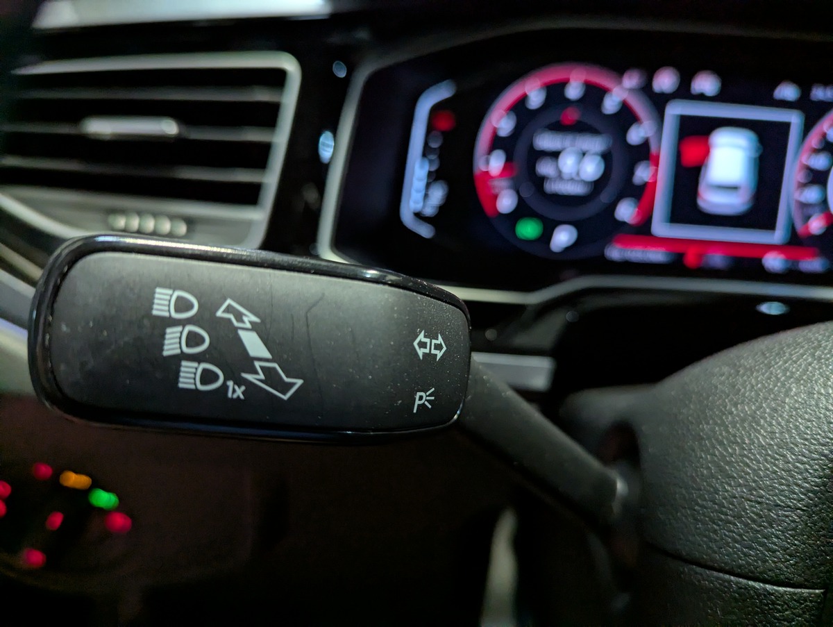 Volkswagen Polo 2.0 TSI 200ch DSG6 GTI VIRTUAL-BEATS-SIEGES CHAUFFANT
