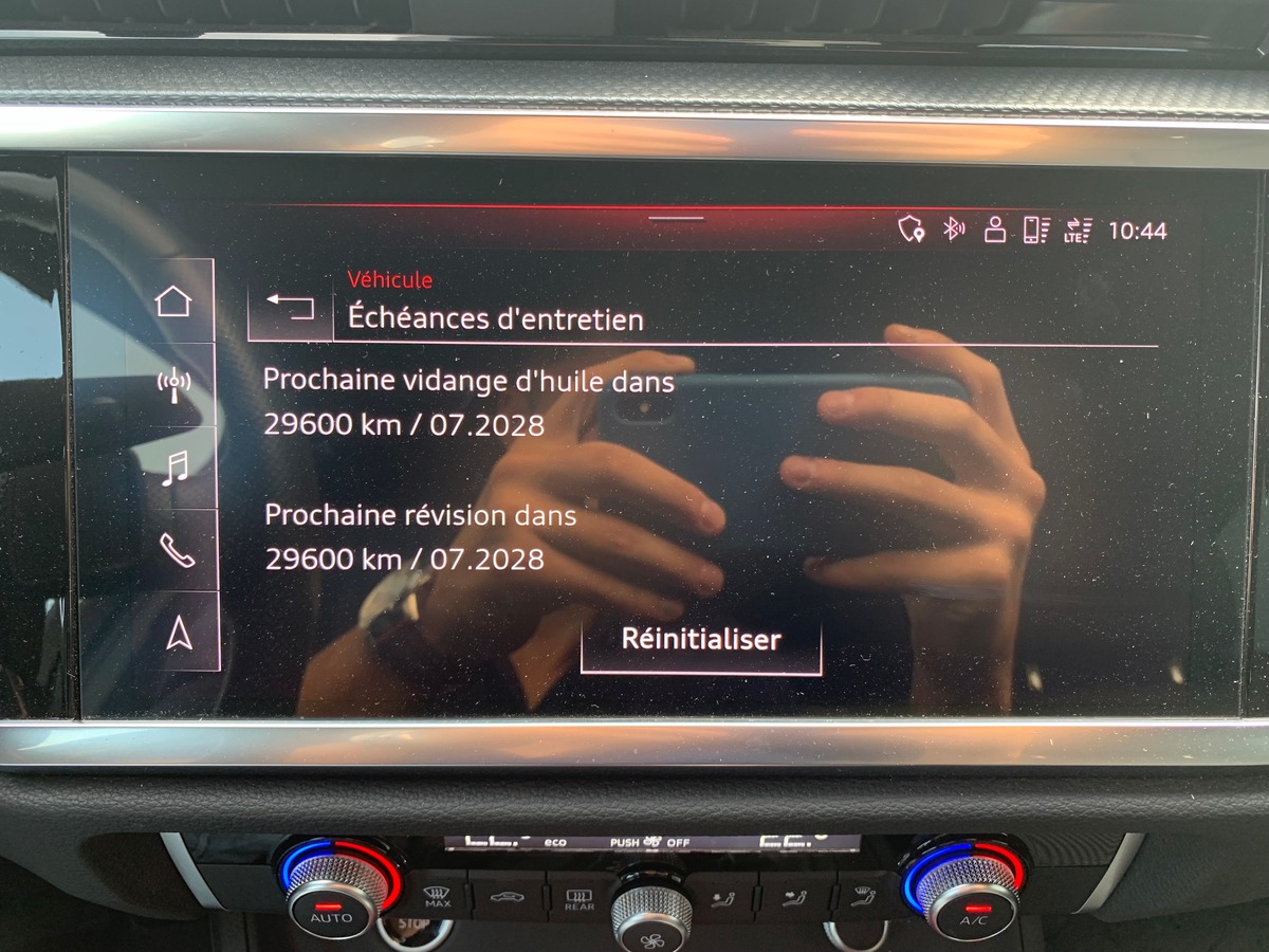Audi Q3 150 ch | S-Line | Caméra de recul | Apple car Play Android Auto | GPS | Régulateur vitesse