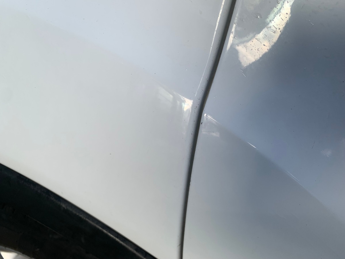 Ford Kuga 140 | TREND | Radar de stationnement avant arriére | Attelage | Climaisation | Jantes 17''