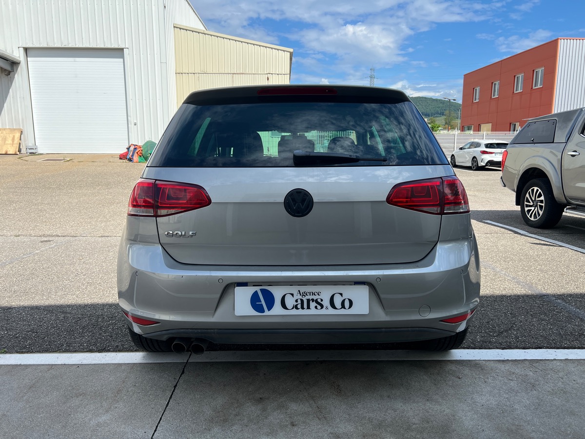 Volkswagen GOLF 7 CARAT 2l 150cv, SUIVI COMPLET, SIEGES CHAUFFANTS/ MASSANTS