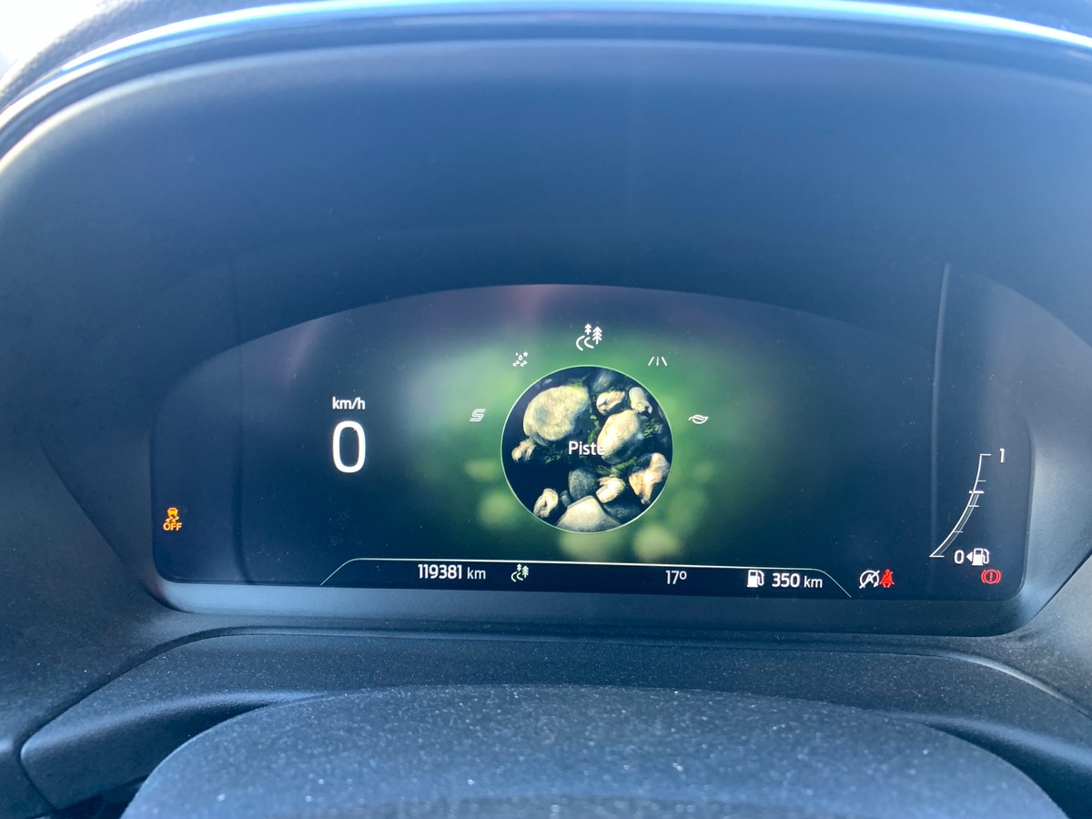 Ford Puma 125 | St-Line | 1iére MAIN | Attelage | Flexifuel équipé d'origine | Android Auto | Radar