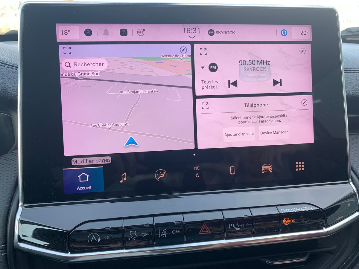 Jeep Compass 130 | (2) 1.6 MJET | Night Eagle | Attelage | GPS | Régulateur vitesse | Apple car Play