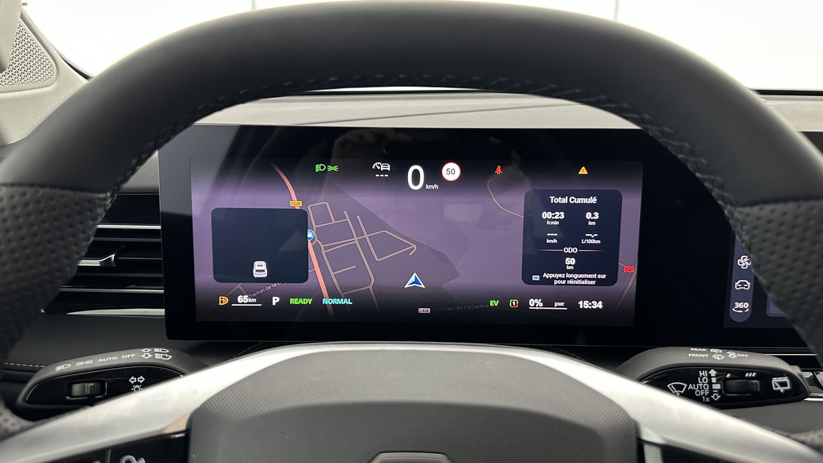 MG EHS 1.5 Hybrid+ 224 chevaux Luxury | PLUSIEURS COLORIS DISPONIBLES | Compteur numérique 12,3''