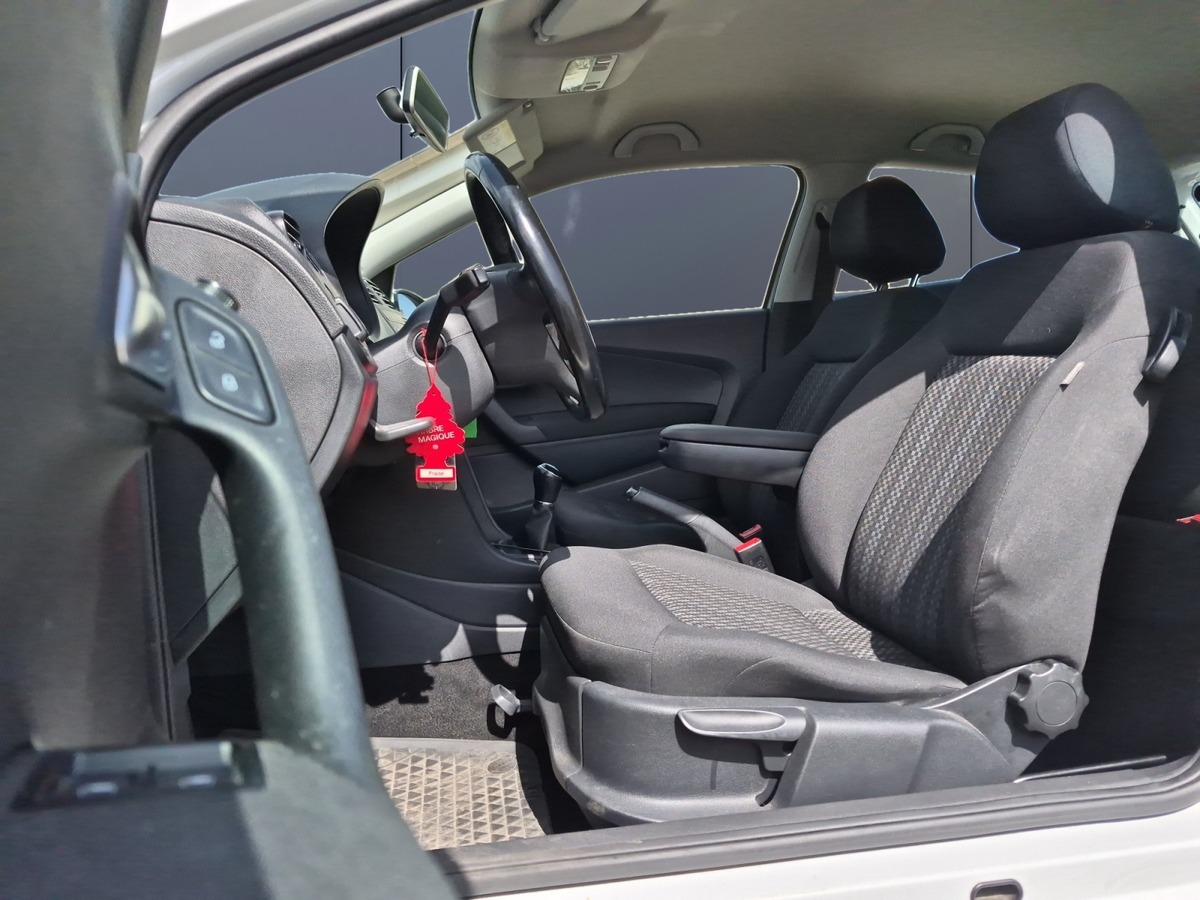Volkswagen Polo 1.4 tdi 75 ch Trend Business