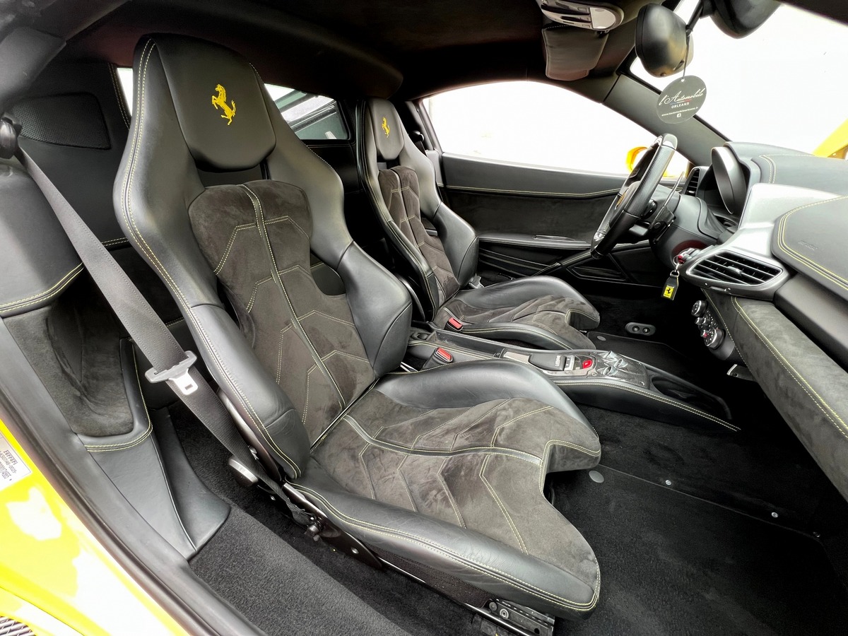 Ferrari 458 ITALIA V8 4.5 570 VOLANT LED / BAQUET