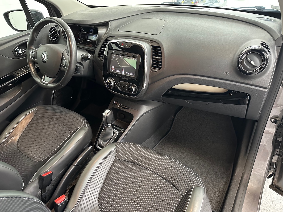 RENAULT Captur 1.2 TCE 120 ENERGY INTENS EDC